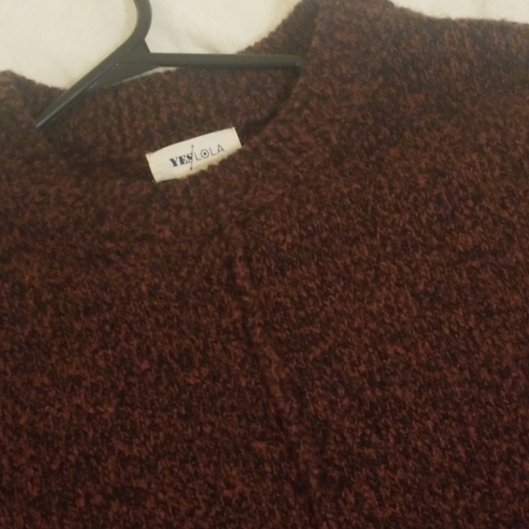 Medium burnt umber sweater - Picture 2 of 3